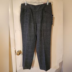 Investments Women's secret support straight leg dress pants. 6p